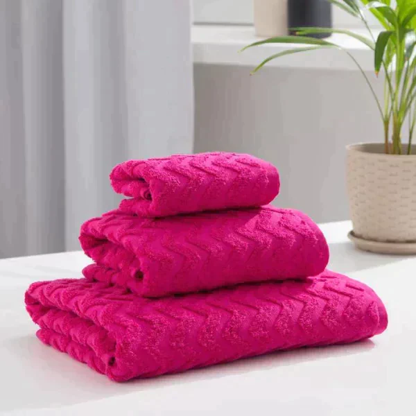 Полотенце махровое LoveLife Zig-Zag 70*130 см, цв. ярко-розовый,100% хл, 360 гр/м2
