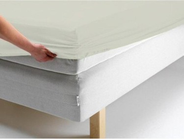 Простыня на резинке, размер 180х200х20 см, цвет молочный, трикотаж