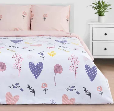 Постельное белье "Этель" 1.5 сп Flower garden 143*215 см, 150*214 см, 70*70 см -2 шт