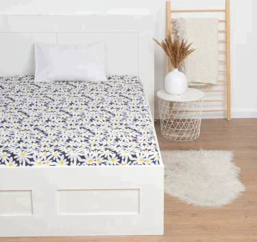 Простыня на резинке LoveLife 160*200*25см, "Ромашки", 100% хлопок, сатин, 125г/м²