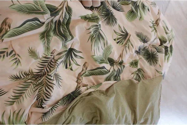 Постельное белье Этель 2 сп Tropics 175*215 см, 200*220 см, 70*70 см- 2 шт