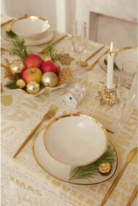 Скатерть Этель «Новый год: Merry xmas» цвет золотой, 142*283 +/-3 см, 115 ±10 гр, 100% п/э