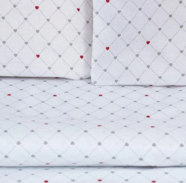 Постельное бельё Этель 1.5сп "Love" 143*215см,150*214см,70*70см-2 шт, 100% хлопок,бязь, 125 г/м2