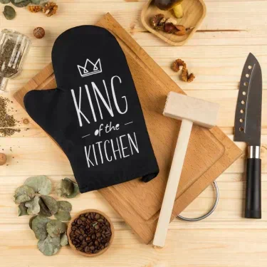 Кухонный набор King of the kitchen,варежка-прихватка 20х28см, молоток деревянный